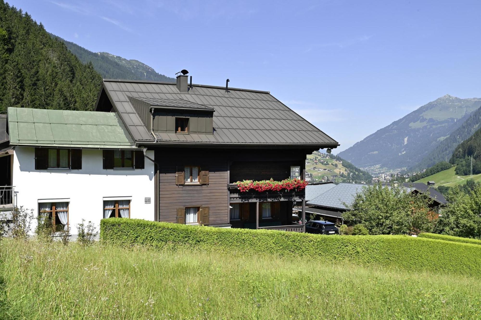 Appartement Haus Tschambraeu à Gaschurn Extérieur photo